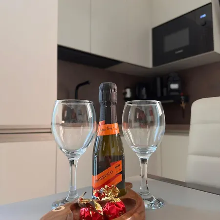 A Dolce Casa Romana Lux Jacuzzi Metro A 2 Min Appartement Rome