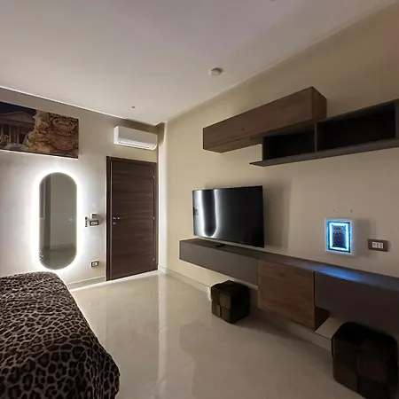 アパート A Dolce Casa Romana Lux Jacuzzi Metro A 2 Min *
