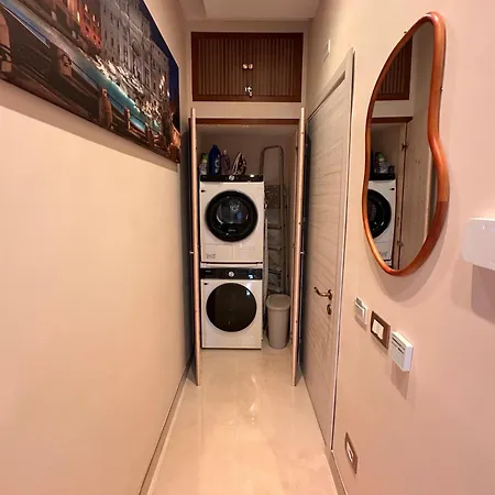 A Dolce Casa Romana Lux Jacuzzi Metro A 2 Min アパート