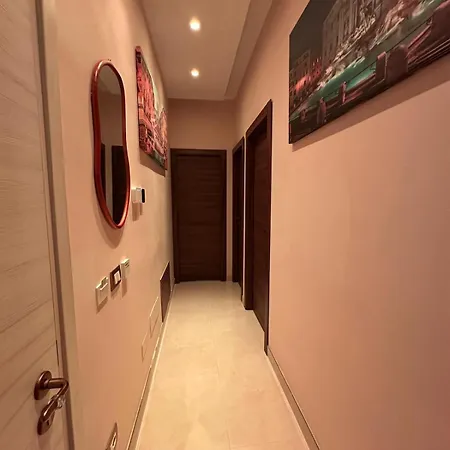 A Dolce Casa Romana Lux Jacuzzi Metro A 2 Min شقة *